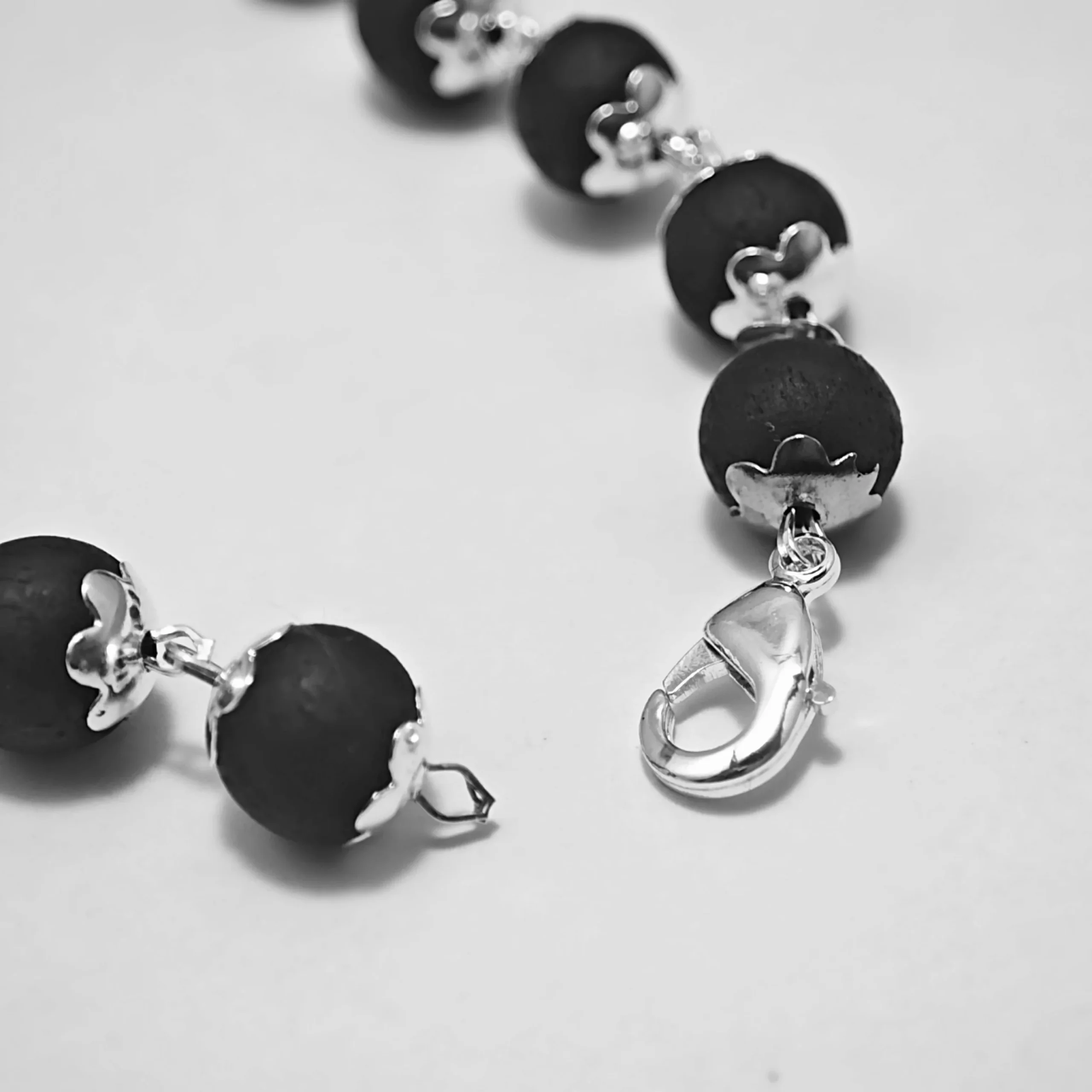 karungali mala german silver cap hook detail