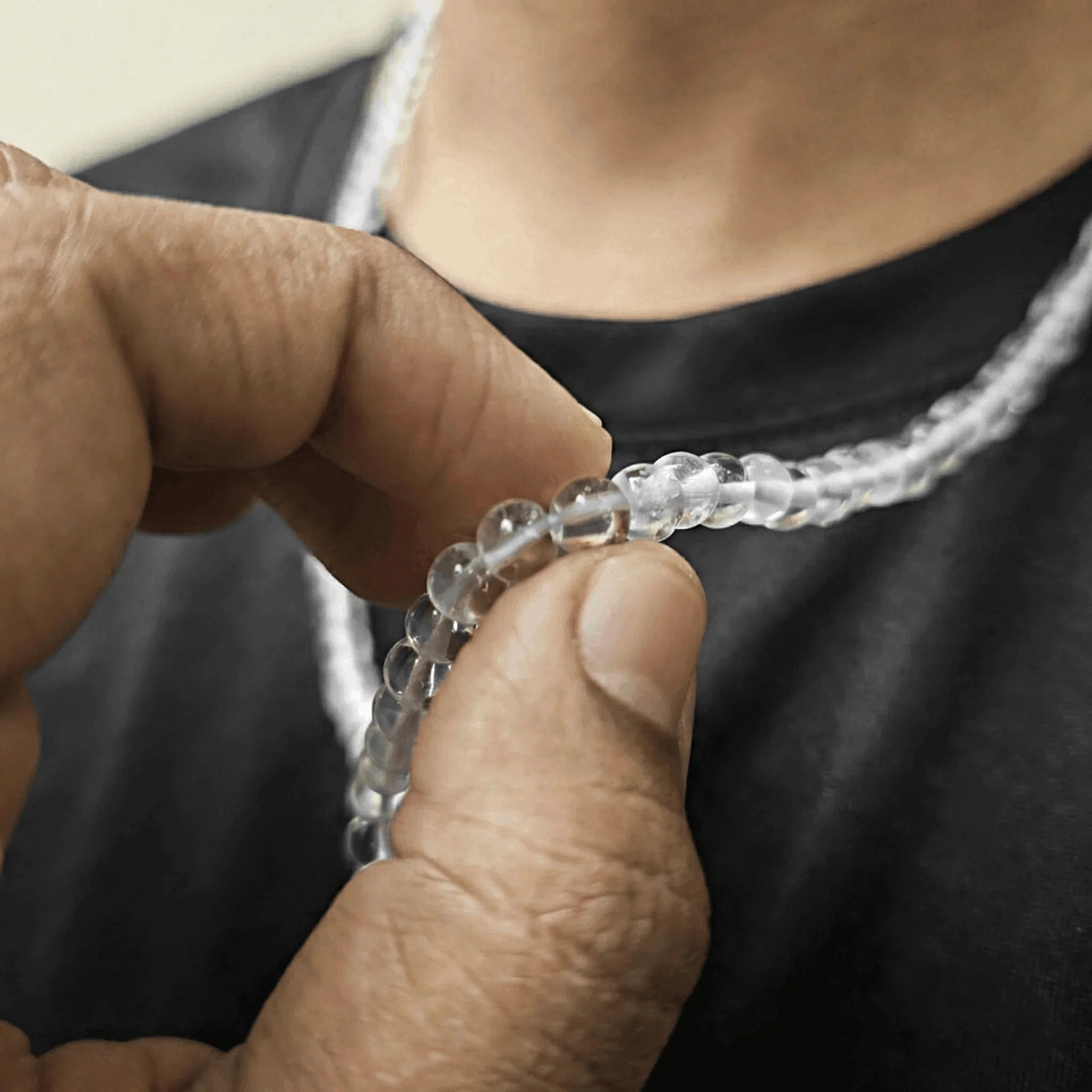 6mm sphatik mala closeup view