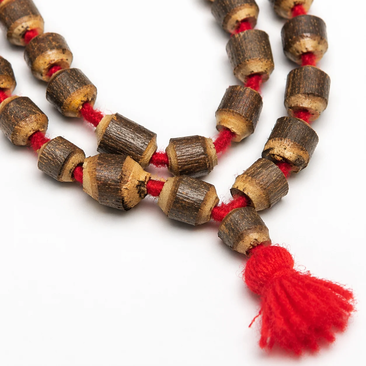 tulsi-mala-handcrafted-guru-tassel